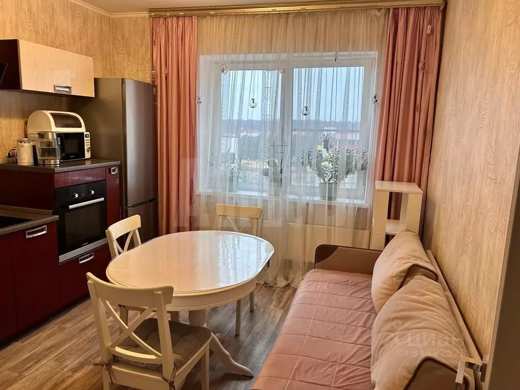 2-к кв. Калужская область, Обнинск просп. Маркса, 83 (72.5 м) - Фото 0