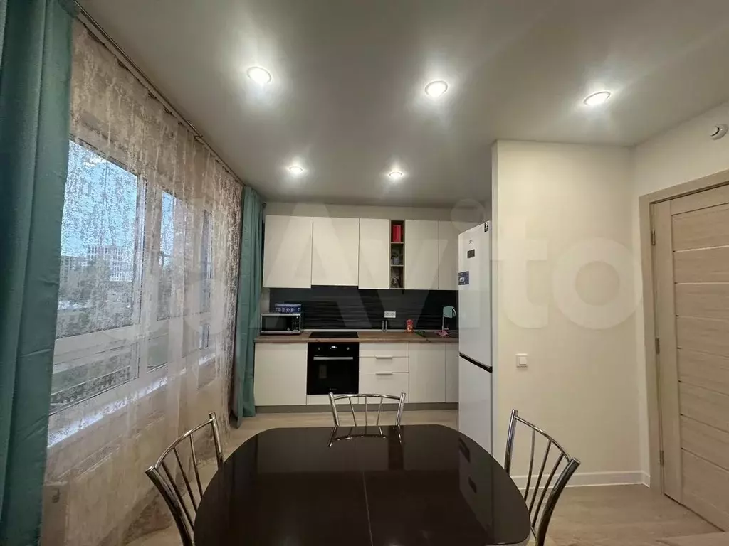 Квартира-студия, 35 м, 4/17 эт. - Фото 1