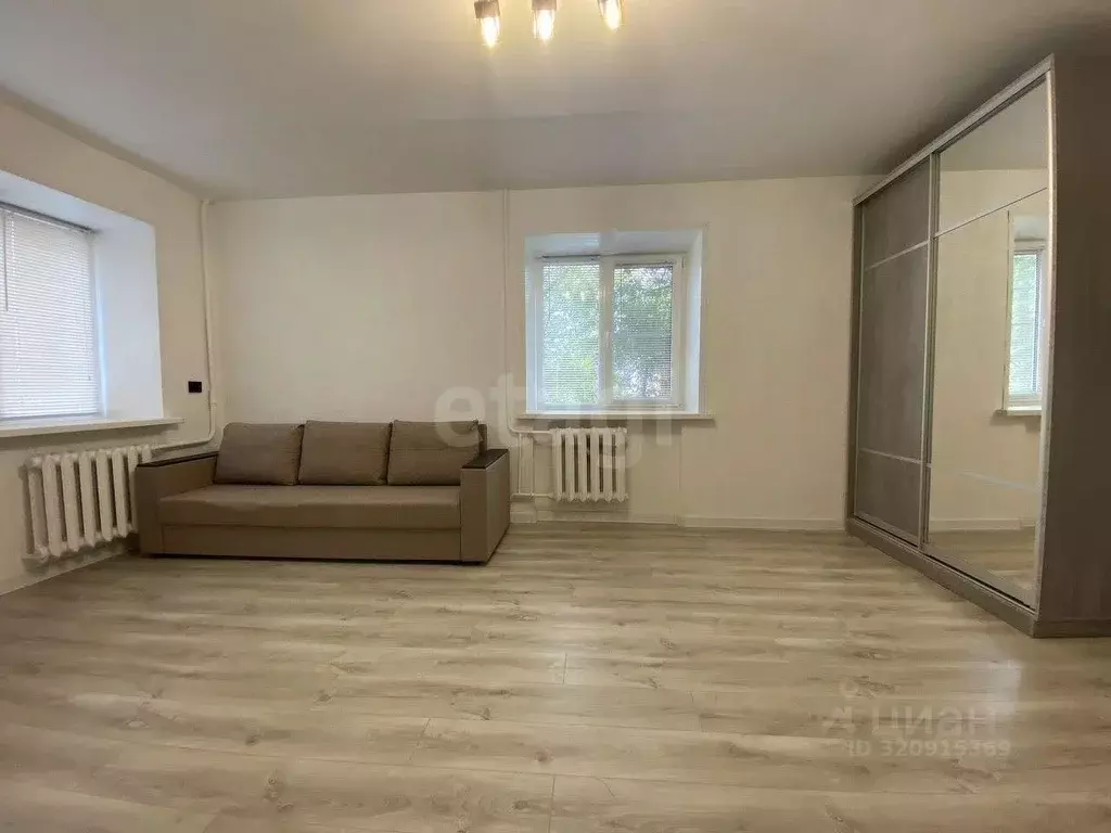 1-к кв. Удмуртия, Ижевск ул. Карла Маркса, 264А (31.0 м) - Фото 0