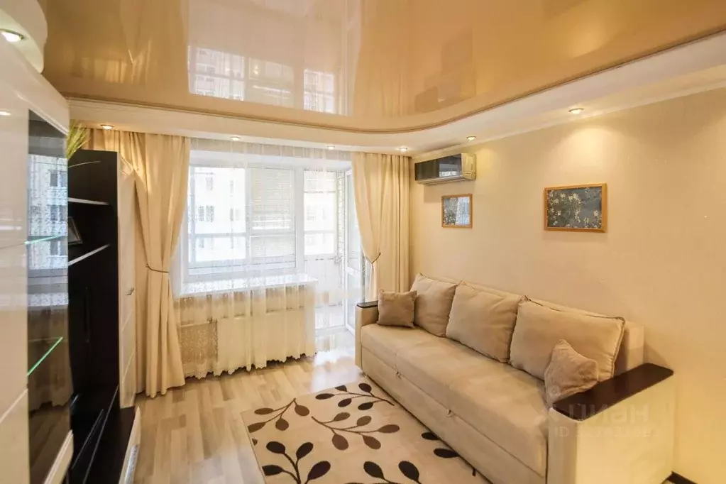 1-к кв. Тюменская область, Тюмень ул. Ю.-Р.Г. Эрвье, 10 (36.8 м) - Фото 1