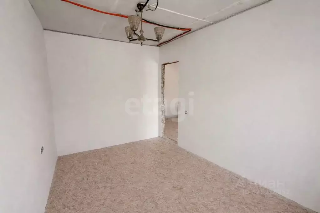 2-к кв. Тверская область, Тверь ул. 2-я Куклиновка, 24 (42.4 м) - Фото 1