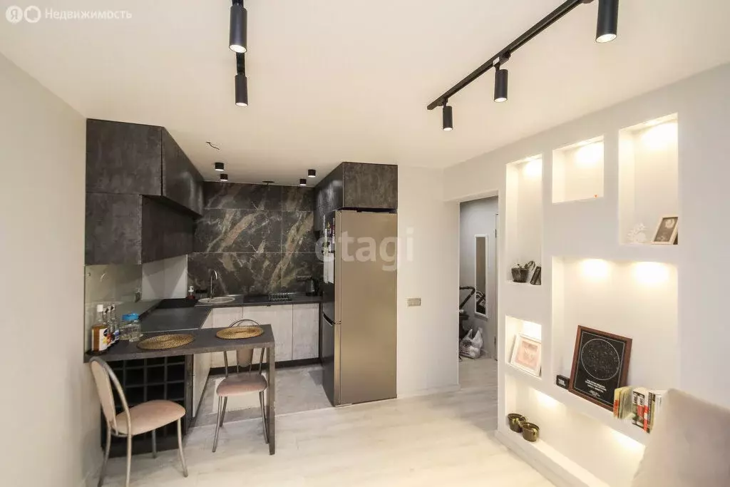 1-комнатная квартира: Тюмень, Велижанская улица, 66 (34.3 м) - Фото 2