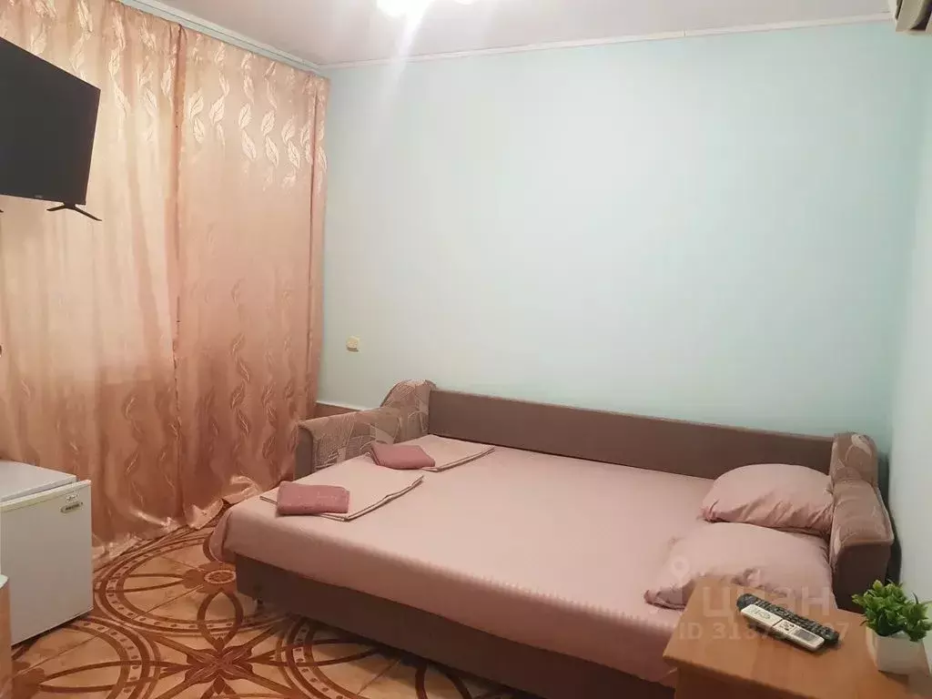 Комната Краснодарский край, Геленджик ул. Нахимова, 3 - Фото 0