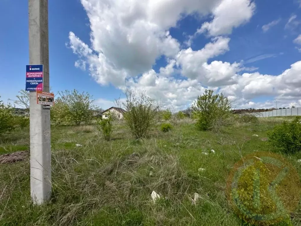 Участок в Крым, Симферопольский район, Перовское с/пос, Дубки 2 массив ... - Фото 2