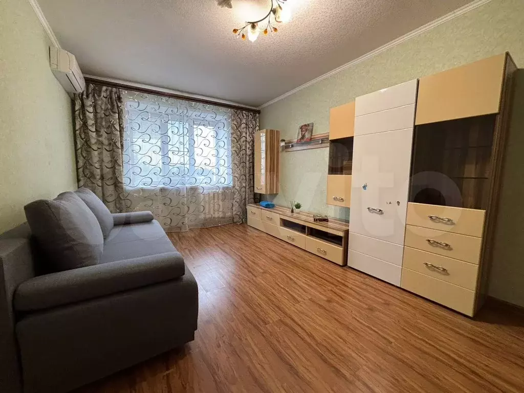1-к. квартира, 38 м, 6/9 эт. - Фото 0