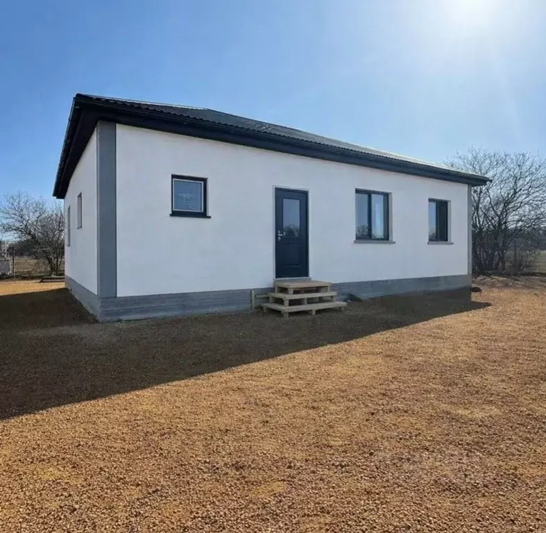 Дом в Крым, Симферопольский район, Трудовское с/пос, Пневматика-2 СПК ... - Фото 1