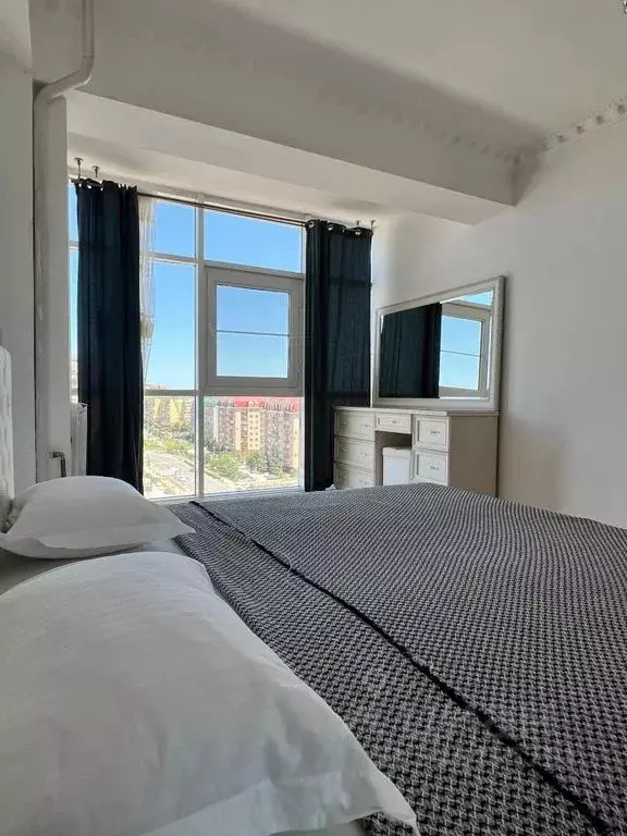 1-к кв. Дагестан, Каспийск просп. М. Омарова, 1А (60.0 м) - Фото 0