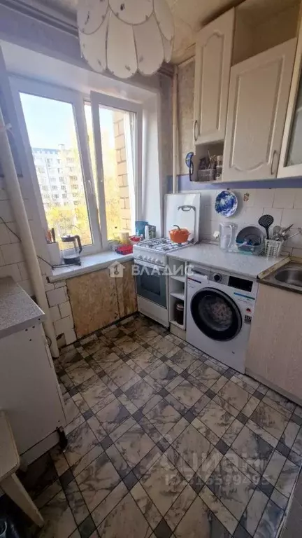 3-к кв. Московская область, Мытищи ул. Академика Каргина, 38к1 (57.4 ... - Фото 0