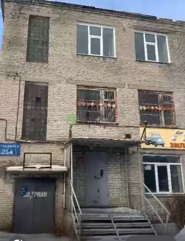 Офис в Курганская область, Курган ул. Панфилова, 23А (19 м) - Фото 1