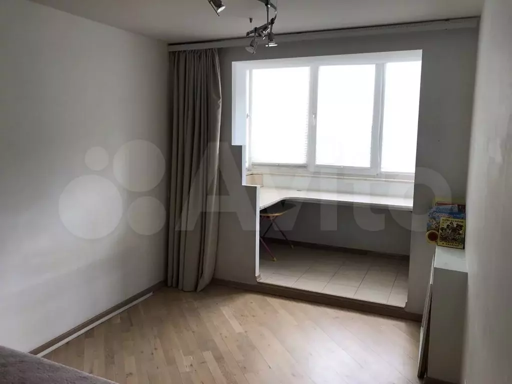 1-к. квартира, 50м, 2/9эт. - Фото 1