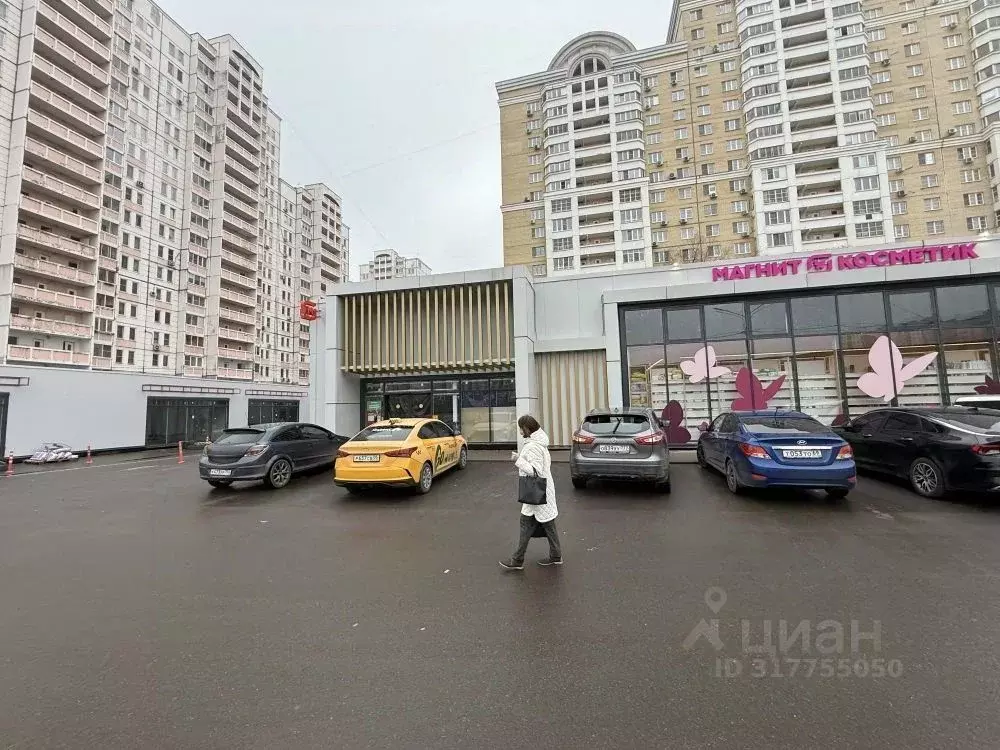 Помещение свободного назначения в Московская область, Красногорск ул. ... - Фото 0