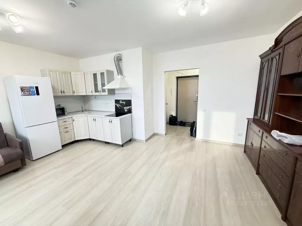 Студия Свердловская область, Екатеринбург ул. Металлургов, 63 (35.0 м) - Фото 1