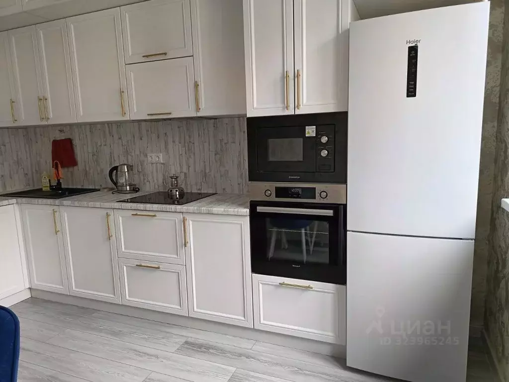 3-к кв. Адыгея, Тахтамукайский район, Старобжегокайское с/пос, Новая ... - Фото 2