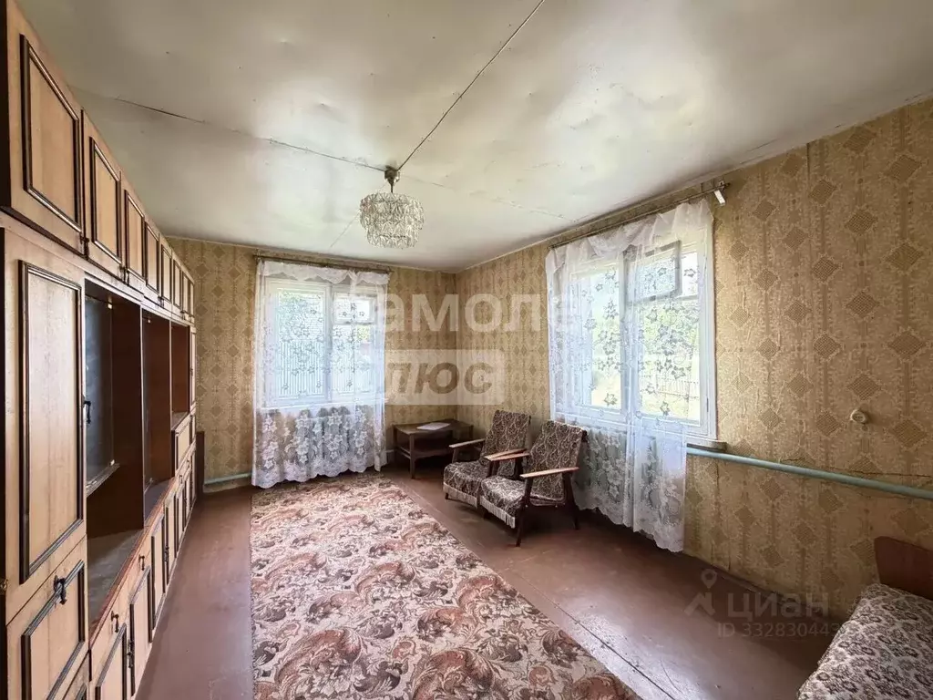 Дом в Брянская область, Карачевский район, Вельяминовское с/пос, с. ... - Фото 1