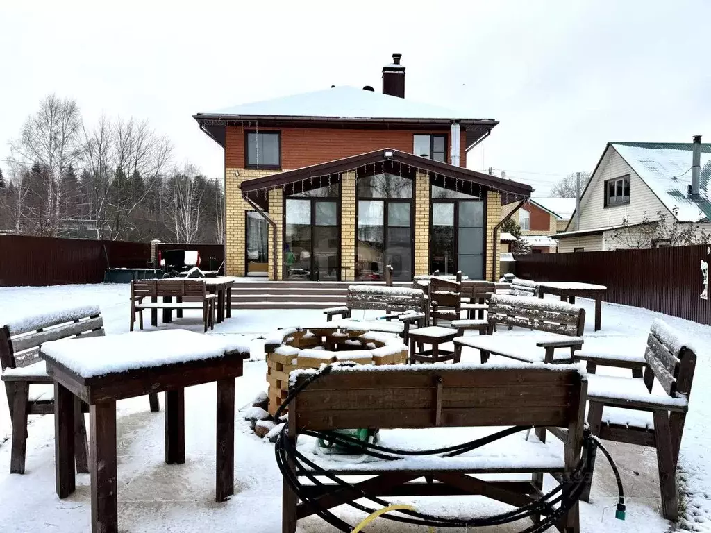 Дом в Коми, Сыктывкар ул. 1-я Новосельская, 21 (148 м) - Фото 1