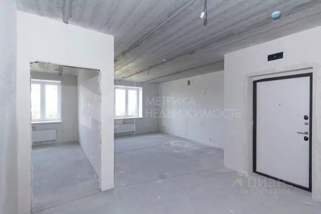 2-к кв. Тюменская область, Тюмень Новгородская ул., 22 (69.8 м) - Фото 1