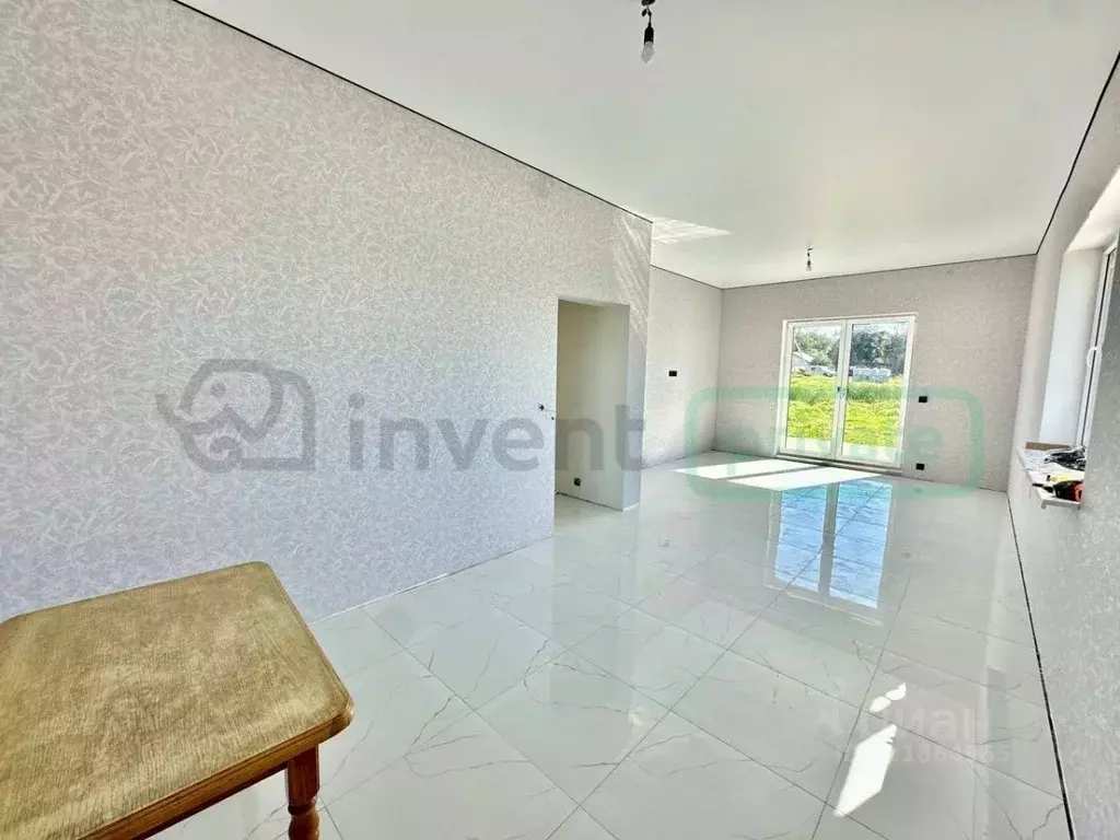 Дом в Калининградская область, Гурьевский муниципальный округ, пос. ... - Фото 1