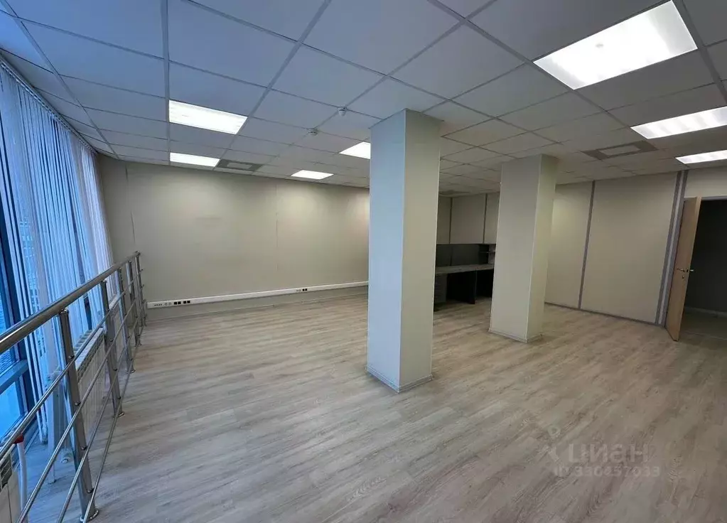 Офис в Свердловская область, Екатеринбург ул. Мира, 41 (46 м) - Фото 2
