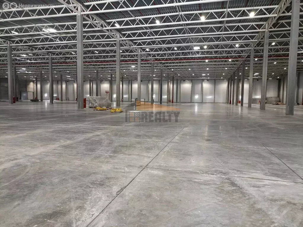 Склад (2000 м) - Фото 1