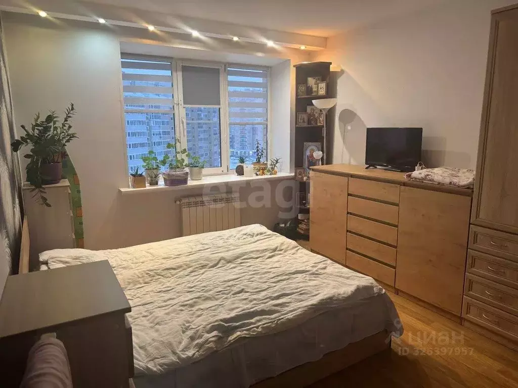 1-к кв. Чувашия, Чебоксары Университетская ул., 38к3 (55.3 м) - Фото 1