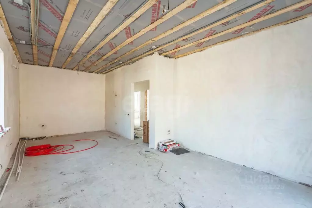 Дом в Ростовская область, Батайск Крымская ул. (100 м) - Фото 1