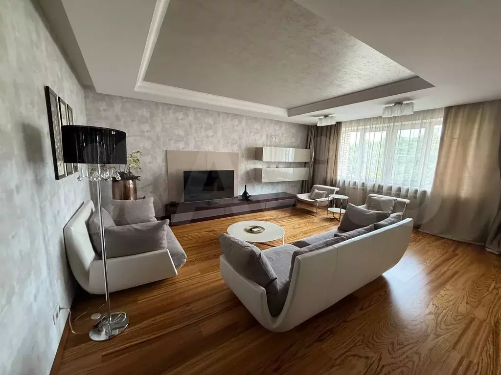 3-к. квартира, 90 м, 4/12 эт. - Фото 0
