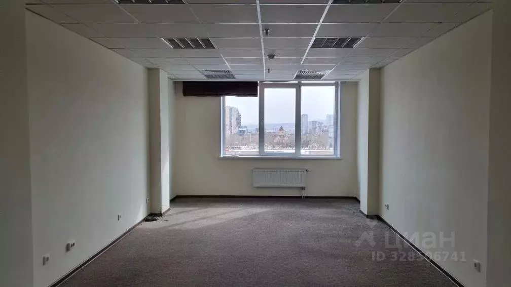 Офис в Красноярский край, Красноярск ул. Алексеева, 49 (37 м) - Фото 2