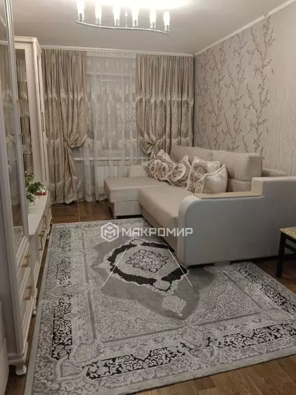 2-к кв. Ханты-Мансийский АО, Сургут ул. Бажова, 5 (44.2 м) - Фото 1