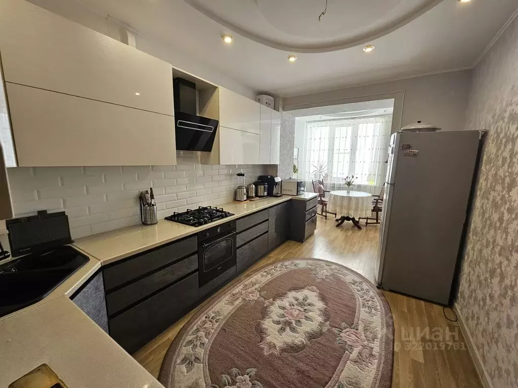 2-к кв. Астраханская область, Астрахань ул. Богдана Хмельницкого, 10к1 ... - Фото 2