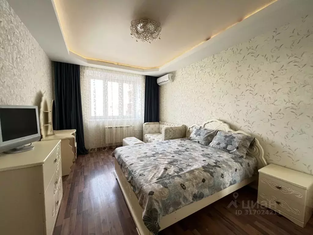 3-к кв. Московская область, Дмитров Имени В.Н. Махалина мкр, 27 (90.0 ... - Фото 0