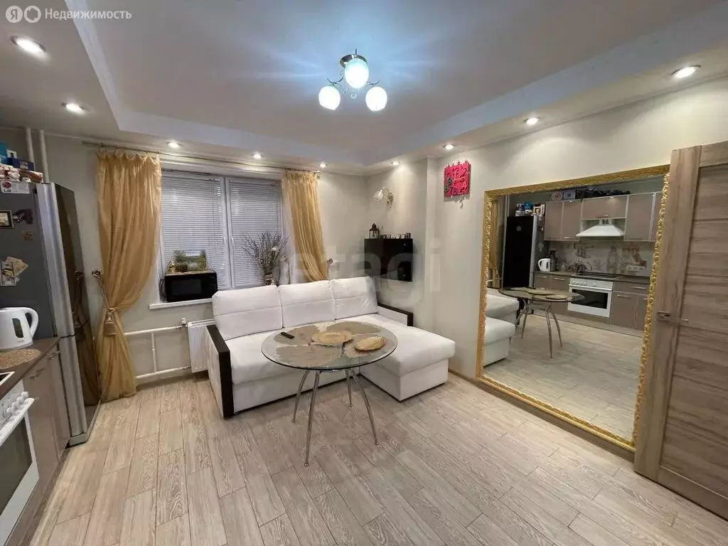 1-комнатная квартира: посёлок Парголово, улица Шишкина, 293 (40 м) - Фото 1