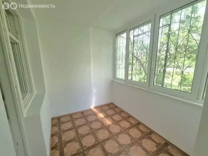 3-комнатная квартира: Евпатория, проспект Победы, 56 (66 м) - Фото 0