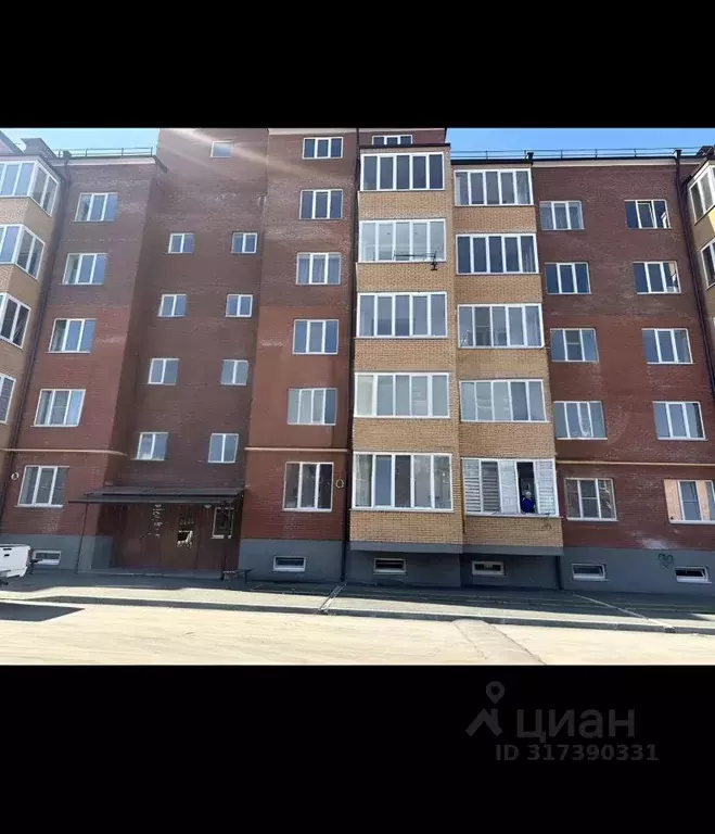1-к кв. Северная Осетия, Владикавказ ул. Хадарцева, 37 (50.0 м) - Фото 1