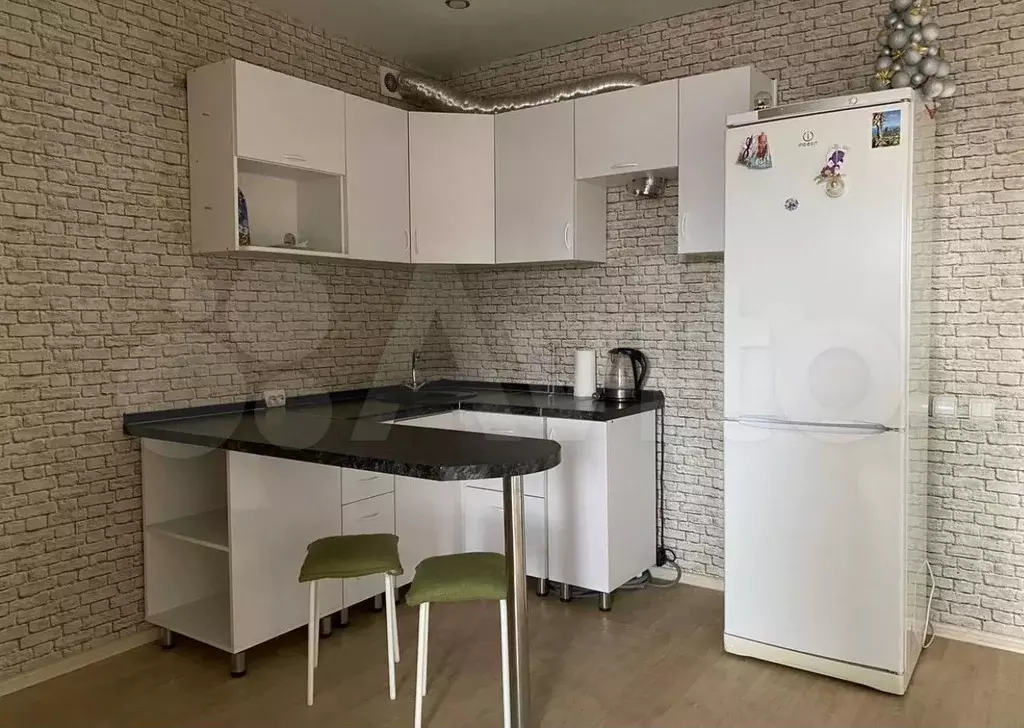 1-к. квартира, 36 м, 3/3 эт. - Фото 0