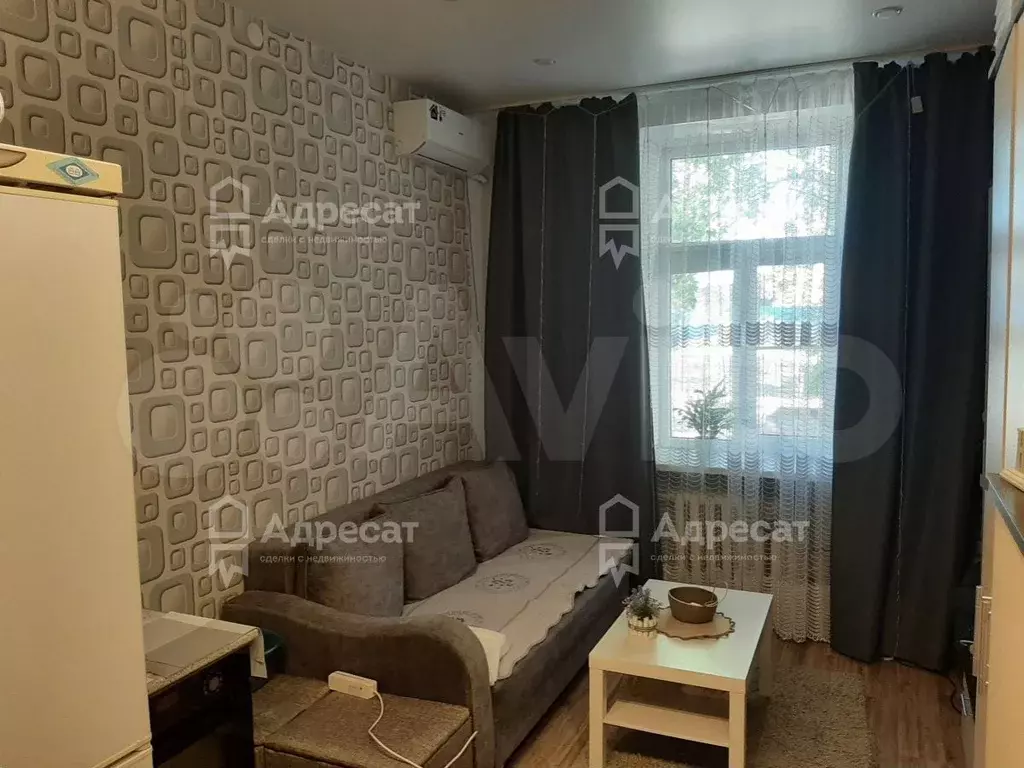 Комната 16,4 м в 1-к., 1/3 эт. - Фото 1