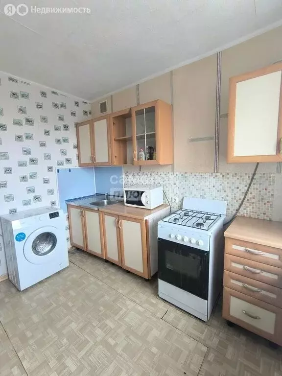 1-комнатная квартира: Октябрьский, 34-й микрорайон, 22/1 (31 м) - Фото 2