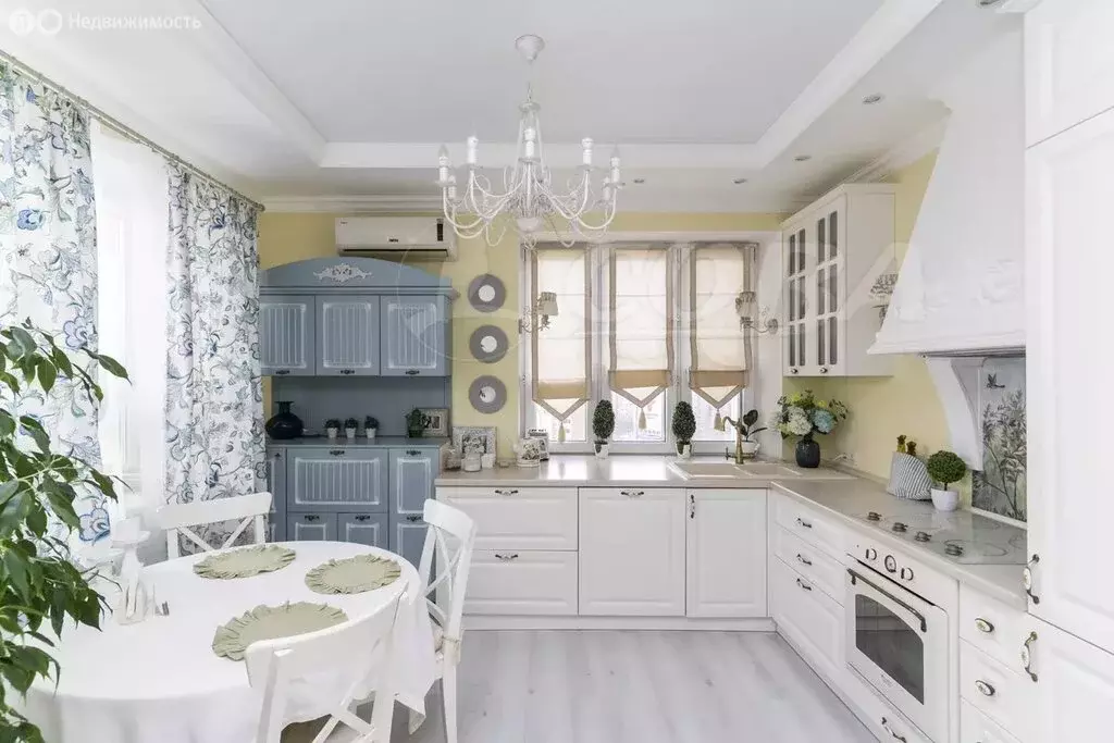 2-комнатная квартира: Тюмень, улица Пермякова, 75 (63.8 м) - Фото 2