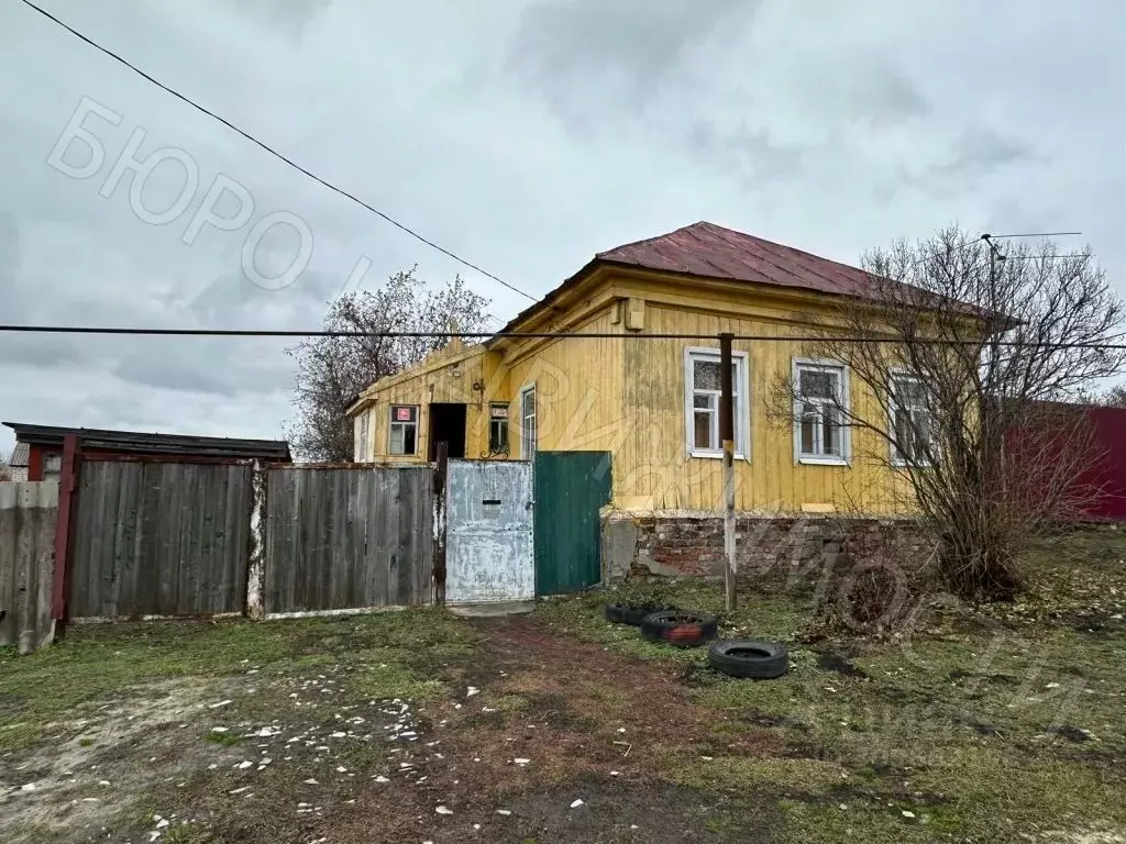 Дом в Саратовская область, Балашовский район, Хоперское муниципальное ... - Фото 1