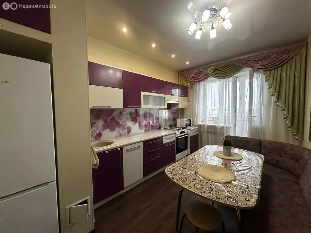 2-комнатная квартира: Усинск, Парковая улица, 16 (56.2 м) - Фото 1
