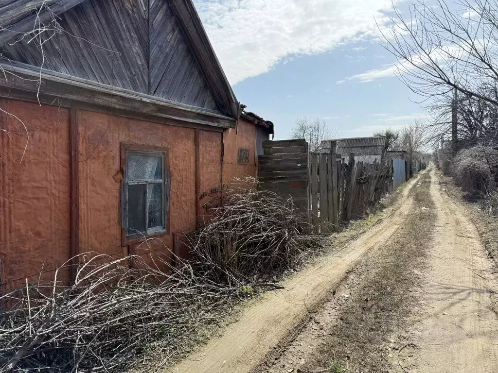 Дом в Волгоградская область, Городищенский район, Ерзовское городское ... - Фото 1