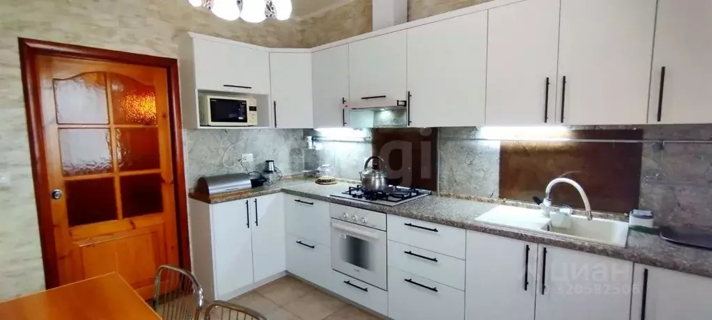 Дом в Белгородская область, Алексеевка 2-й Солнечный пер., 5 (109 м) - Фото 1