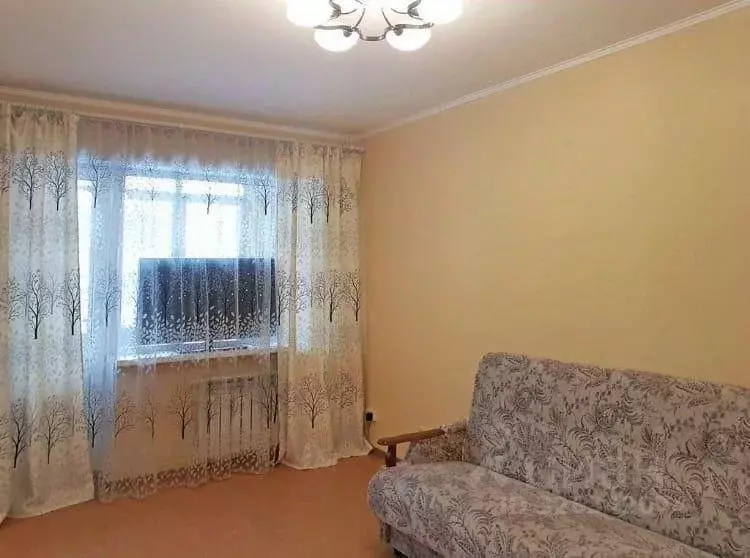 2-к кв. Омская область, Омск ул. Красный Путь, 26А (45.0 м) - Фото 1