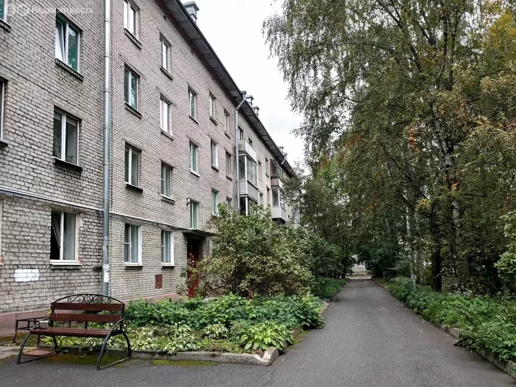 3-комнатная квартира: Приозерск, Красноармейская улица, 13 (55.6 м) - Фото 0