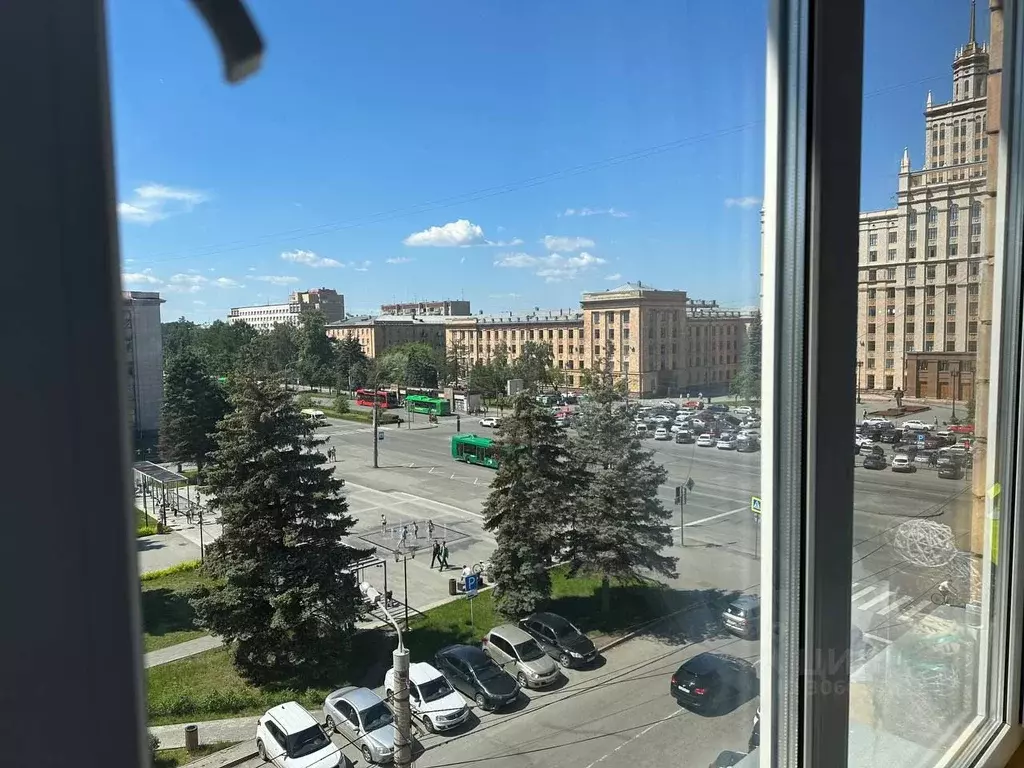 Офис в Челябинская область, Челябинск просп. Ленина, 83 (45 м) - Фото 1