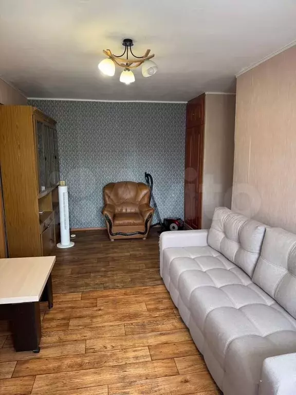 4-к. квартира, 60,4 м, 4/5 эт. - Фото 1