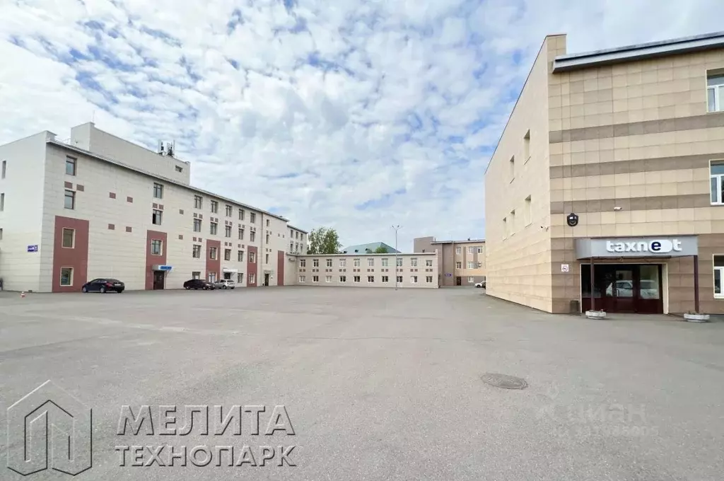 Помещение свободного назначения в Татарстан, Казань ул. Мазита Гафури, ... - Фото 2