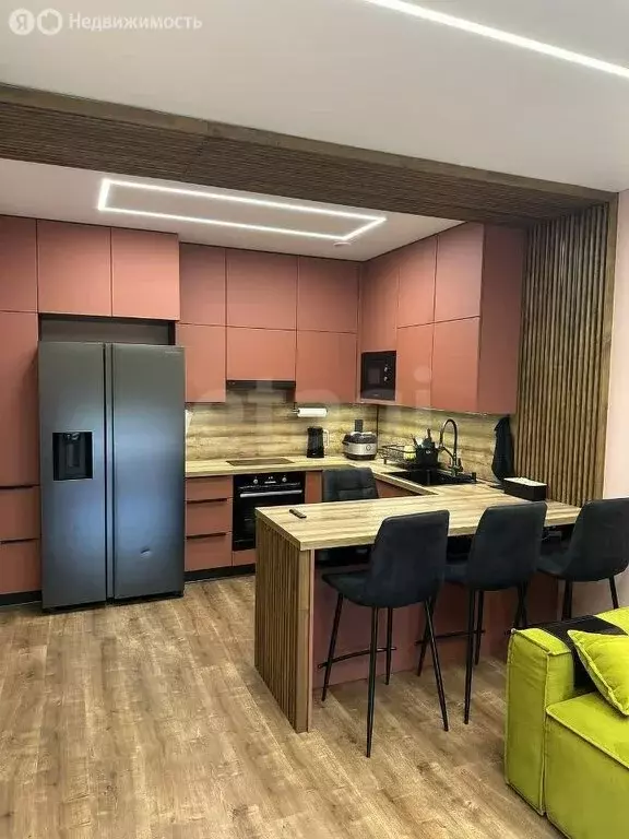 2-комнатная квартира: Боброво, Крымская улица, 1 (50 м) - Фото 1