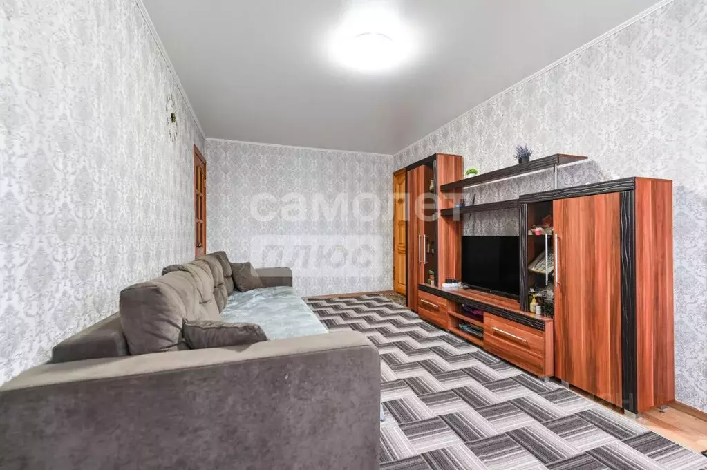 3-к кв. Алтайский край, Барнаул ул. Германа Титова, 42 (43.5 м) - Фото 1
