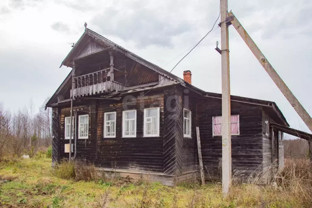 Дом в Вологодская область, Междуреченский муниципальный округ, пос. ... - Фото 0