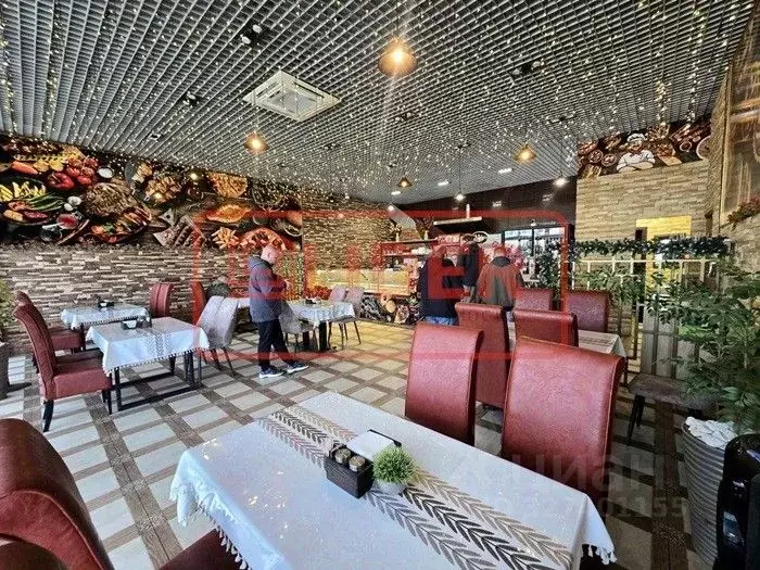 Торговая площадь в Севастополь ш. Фиолентовское, 64к1В (200 м) - Фото 2